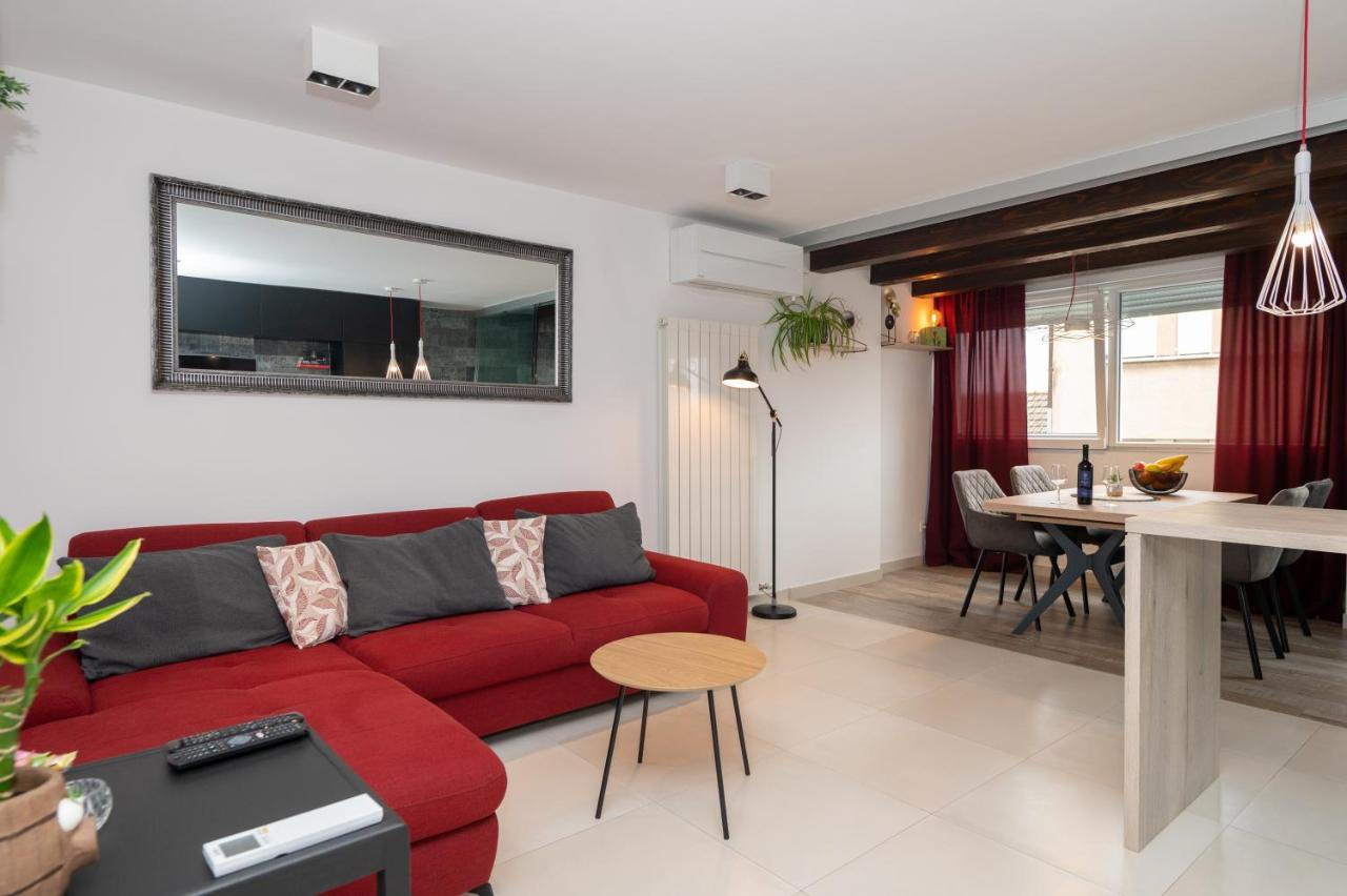 Apartment Tula ชิเบนิก ภายนอก รูปภาพ